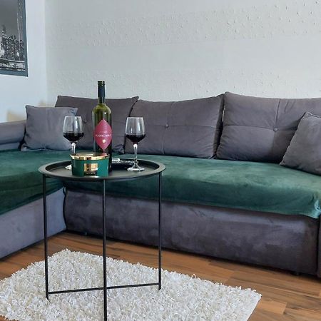 Apartment Zana Pirovac Dış mekan fotoğraf