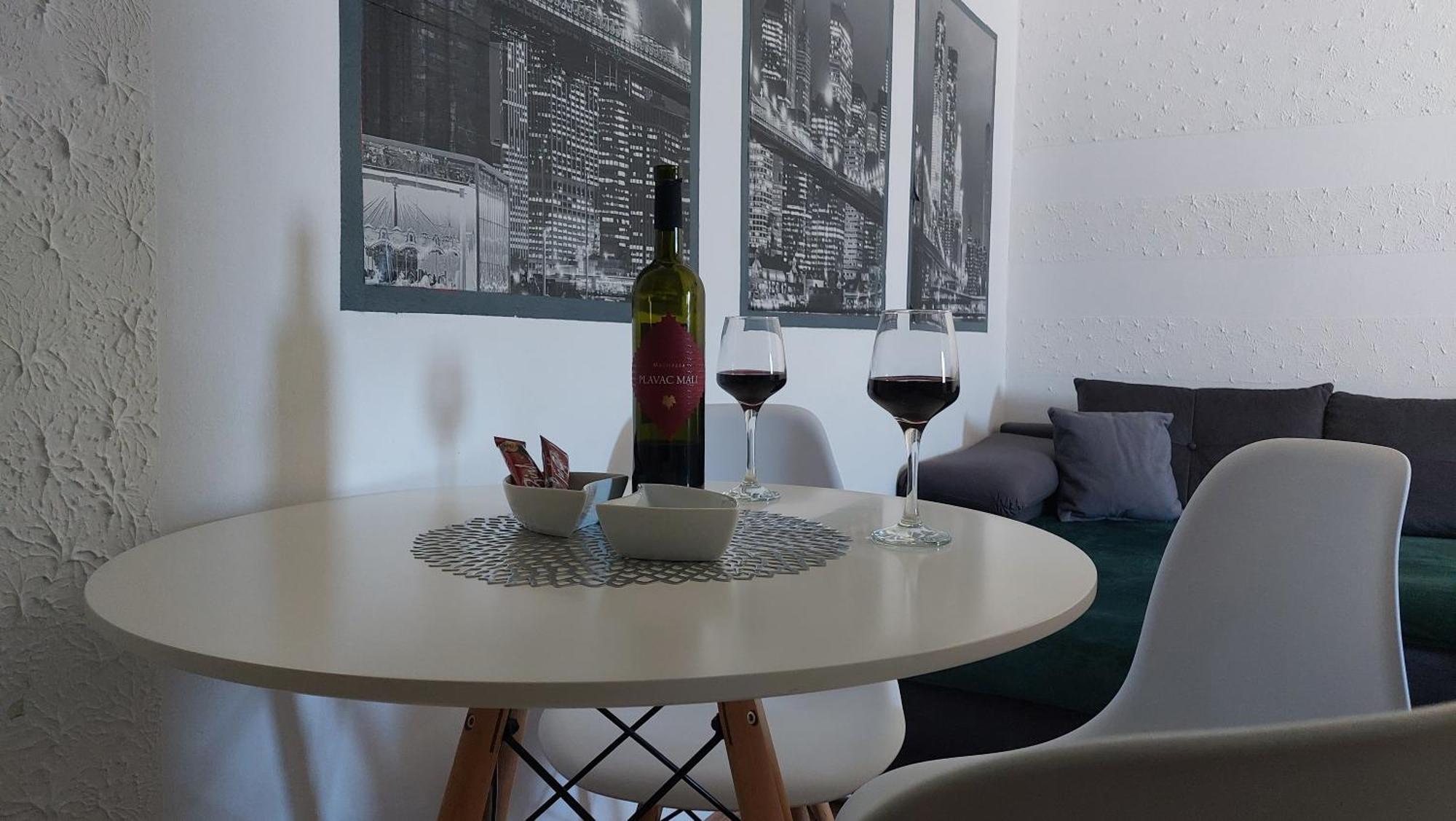 Apartment Zana Pirovac Dış mekan fotoğraf